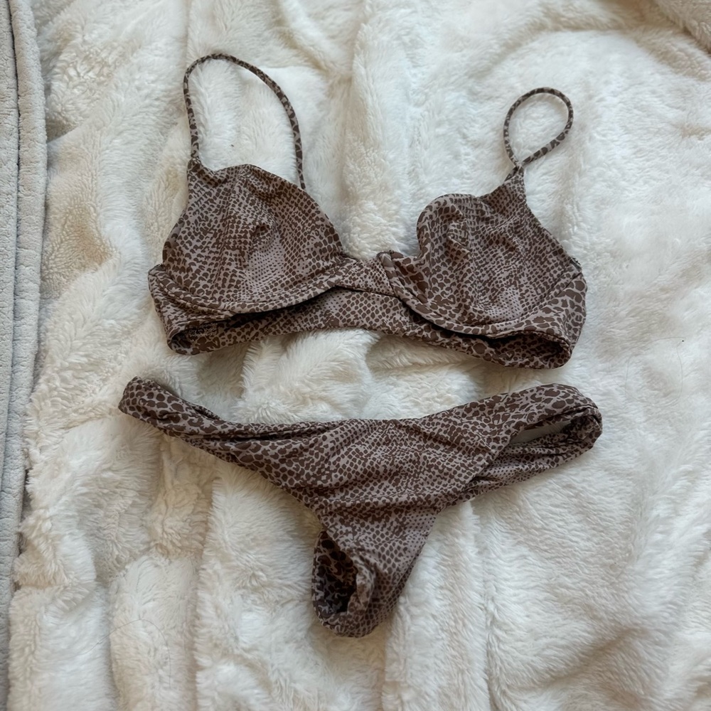 Acacia Swimwear Dark Snake Manhattan Top Hookipa Bottom Set